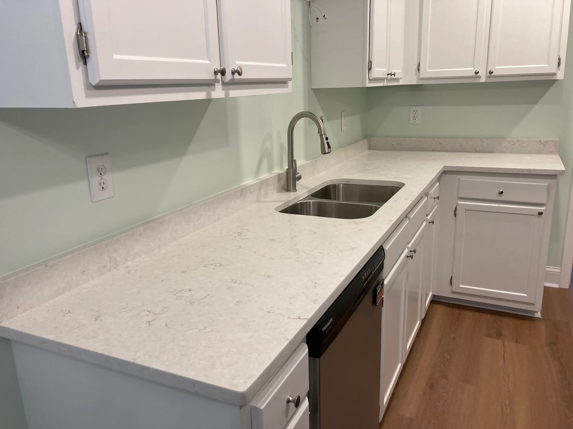 Columbia kitchen in Rivera Gold quartz